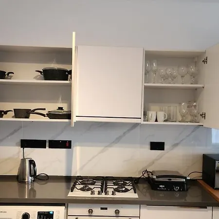 Pool View 1 Bedroom In Caesar Blue Apartman *